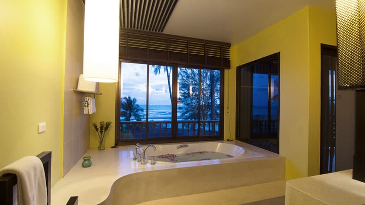 APSARA Beachfront Resort and Villa