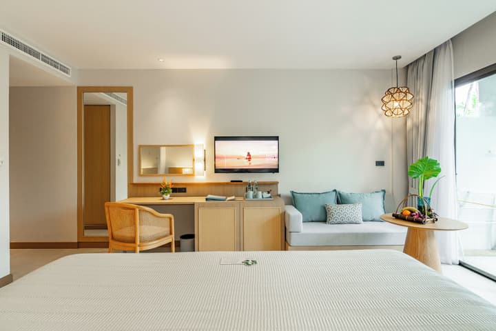 APSARA Beachfront Resort and Villa