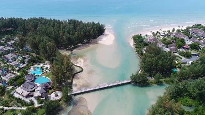 APSARA Beachfront Resort and Villa