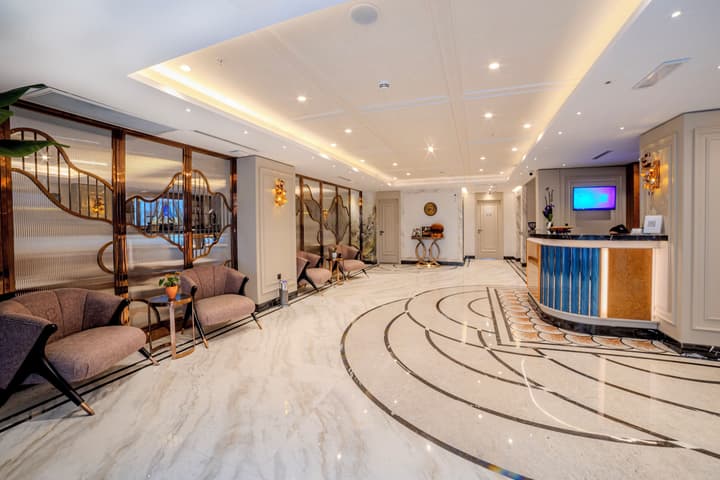 Grand Hilarium Hotel