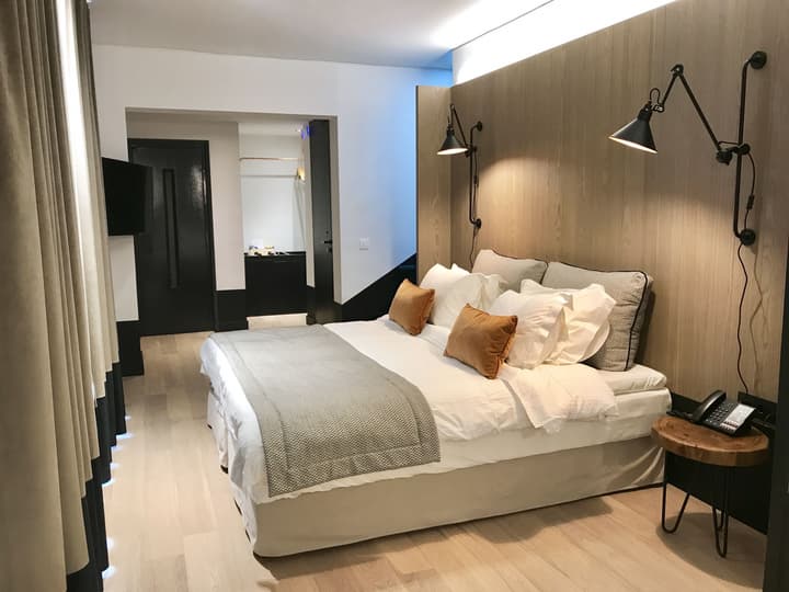 Niki Athens Hotel