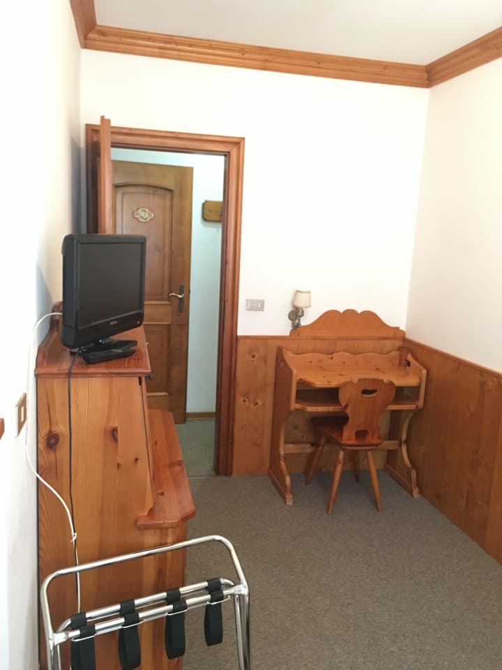 Hotel Al Larin