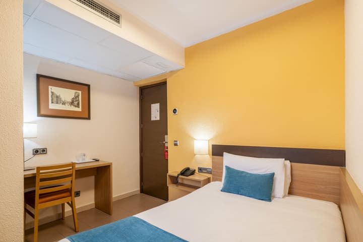Hostal Ballesta