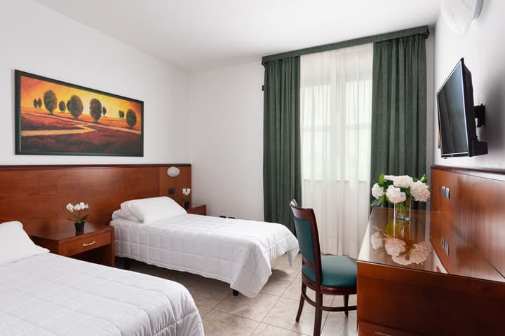 Rivoli Hotel
