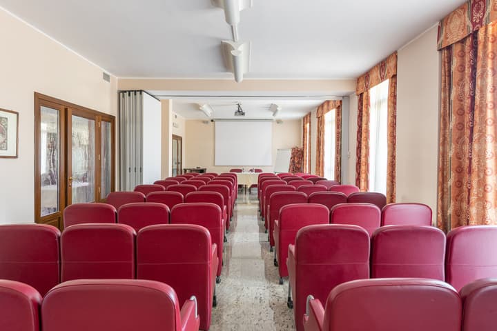 Rivoli Hotel
