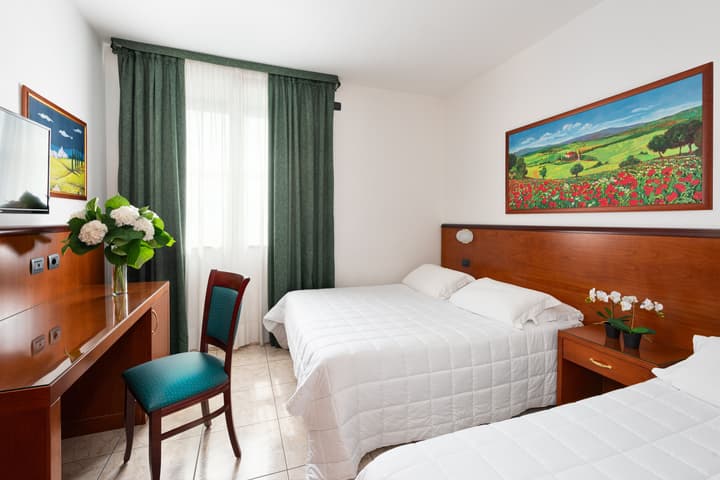 Rivoli Hotel