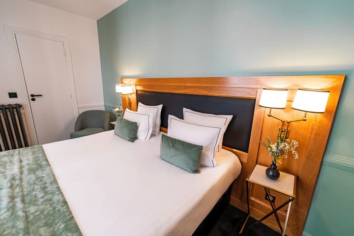 Hotel Le Cercle Tour Eiffel