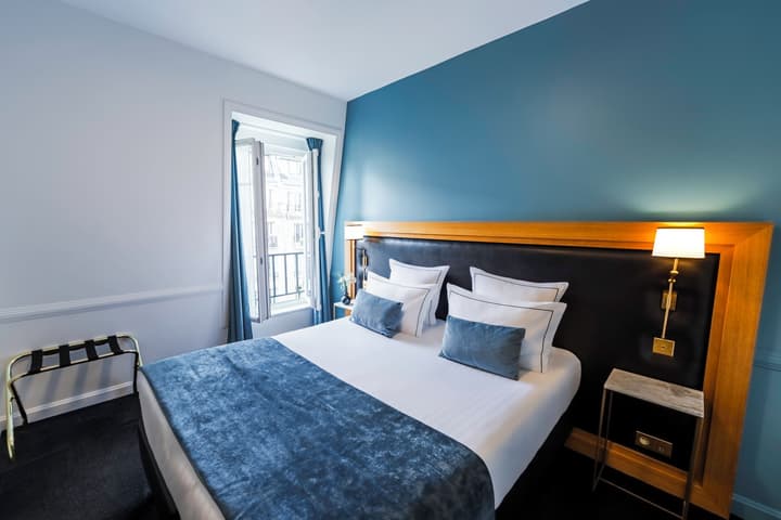 Hotel Le Cercle Tour Eiffel