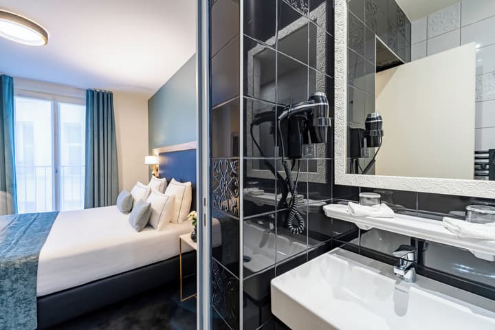 Hotel Le Cercle Tour Eiffel