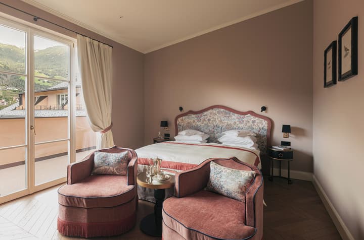Hotel Elephant