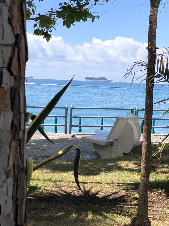 Riviera B&B Rooms and Apartament SEA-VIEW