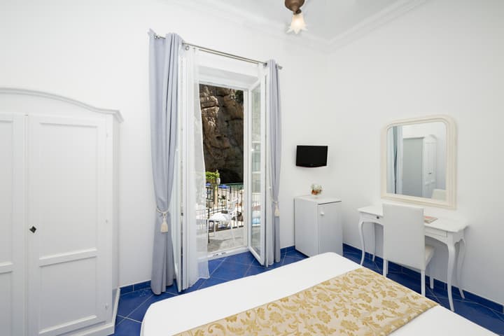 Alfonso a Mare