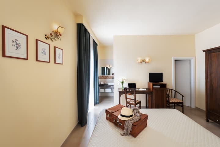 Hotel Corsignano