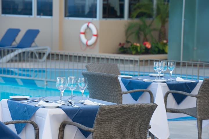 Hotel Duas Torres