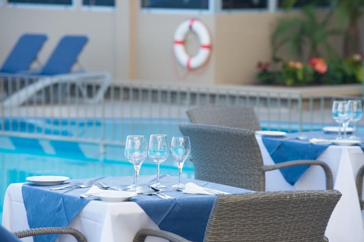 Hotel Duas Torres