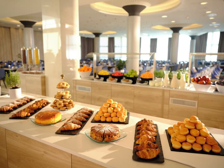 Hotel Riviera - LifeClass Hotels & Spa