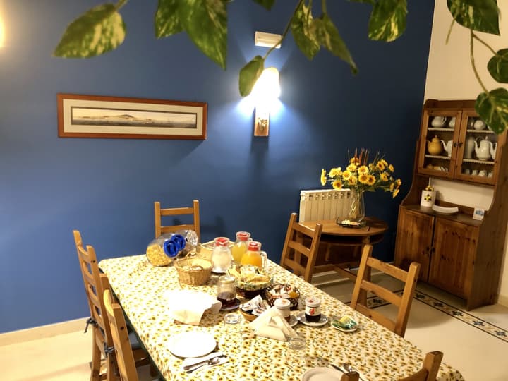 Bonapace Porta Nolana B&B