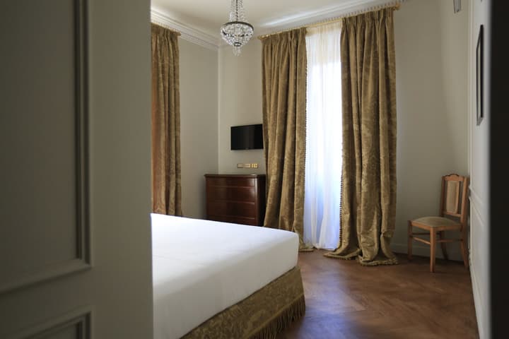 Hotel Locarno