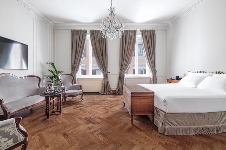 Hotel Locarno