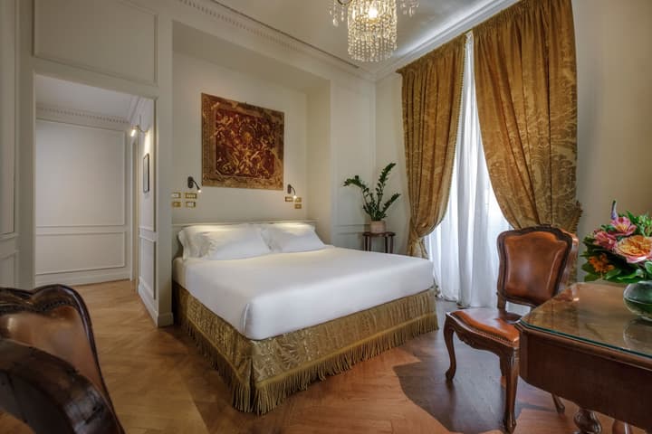 Hotel Locarno