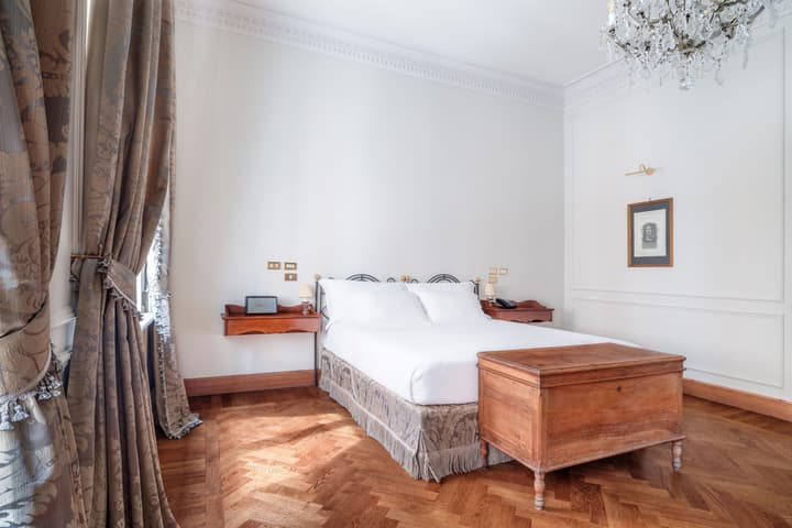 Hotel Locarno