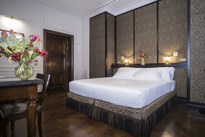 Hotel Locarno