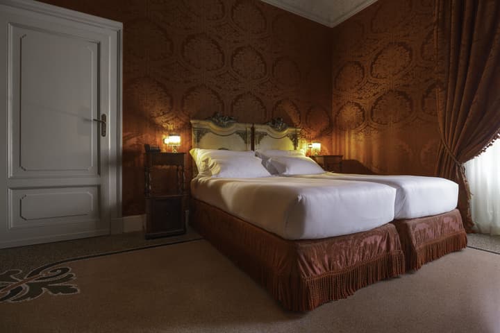 Hotel Locarno