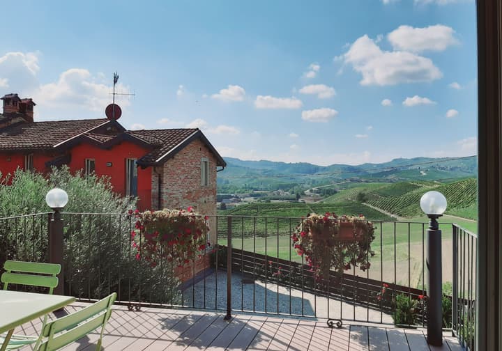 Red Wine - Guest House