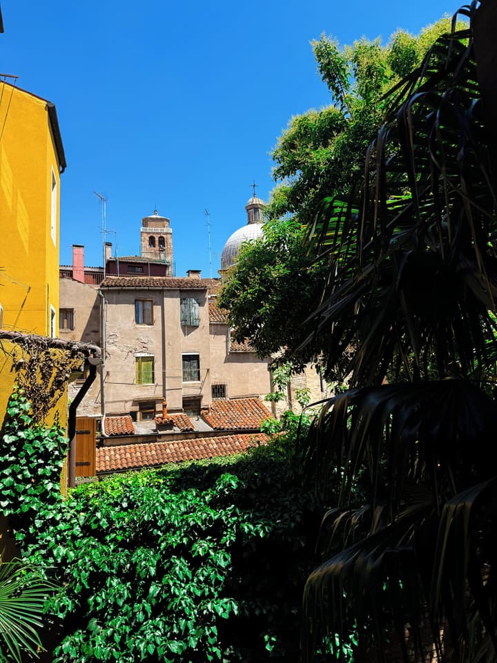 Adua Hotel