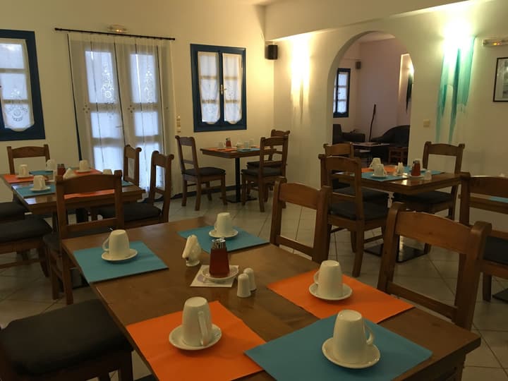 Irigeneia Hotel
