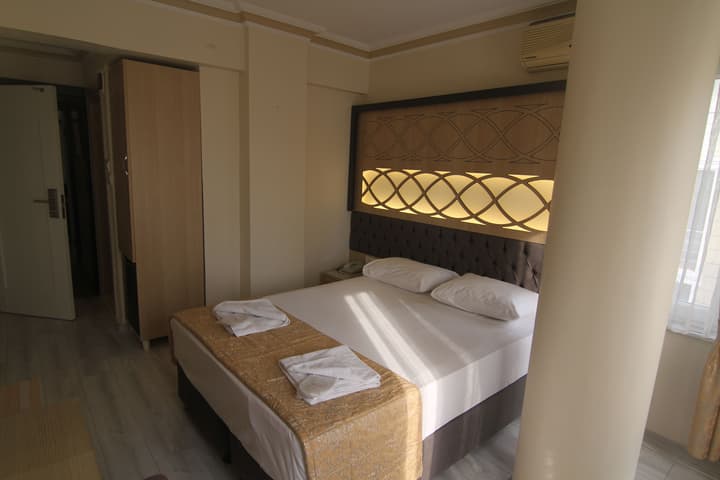 Hotel Grand Liza