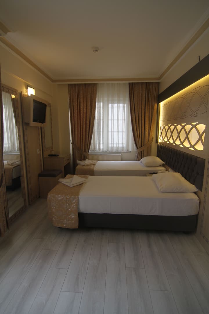Hotel Grand Liza