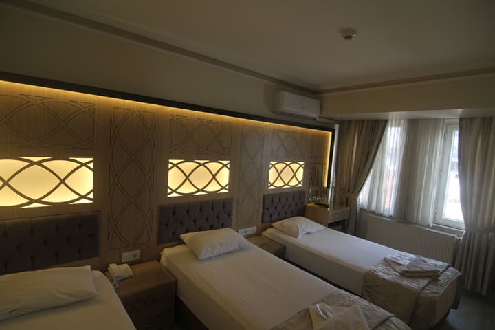 Hotel Grand Liza