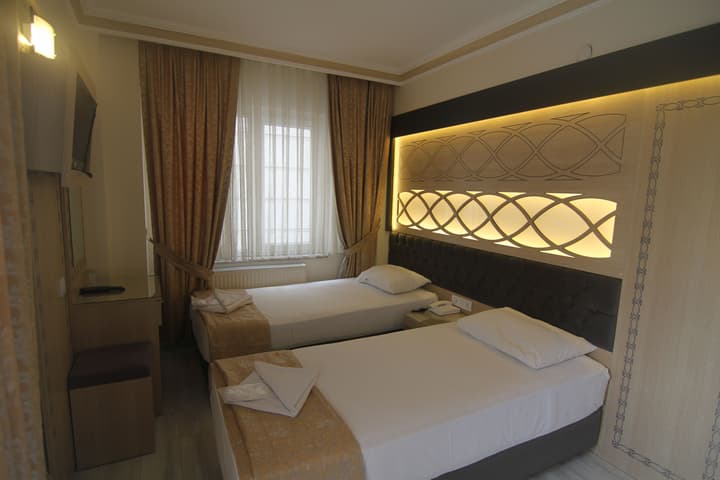 Hotel Grand Liza