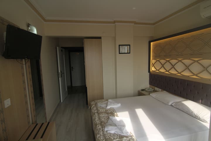 Hotel Grand Liza