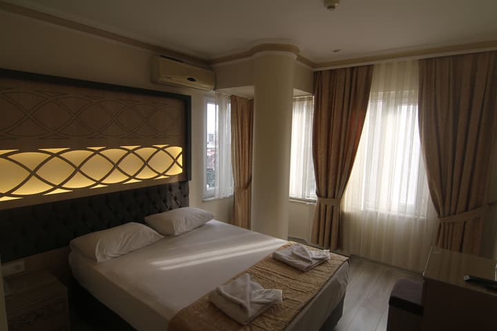 Hotel Grand Liza