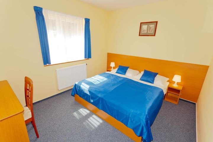 Hotel Adeba