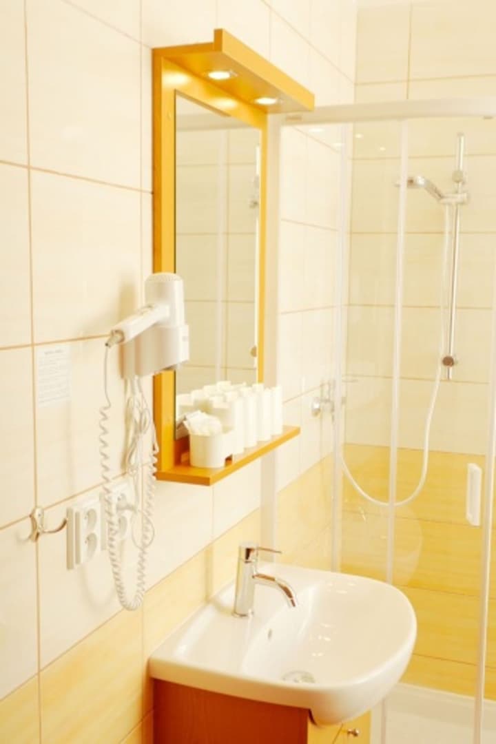 Hotel Adeba