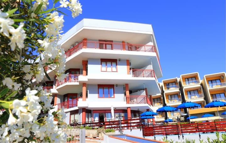 Hotel Soleado