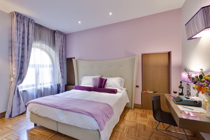 Solo Experience Hotel
