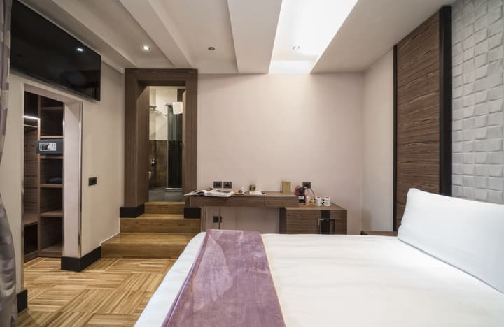 Solo Experience Hotel