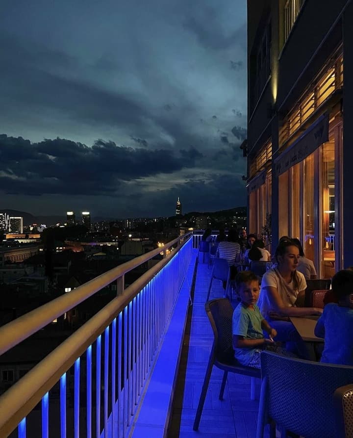 Hecco Deluxe Hotel