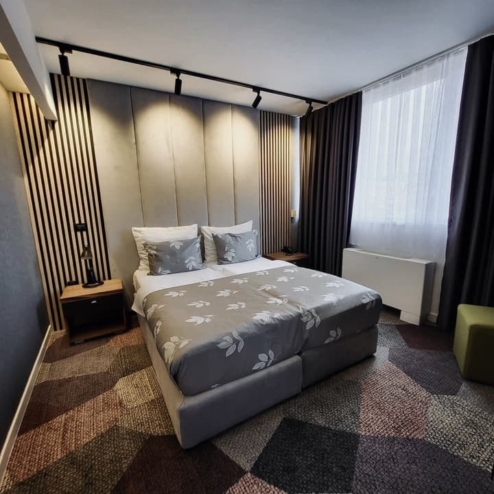 Hecco Deluxe Hotel