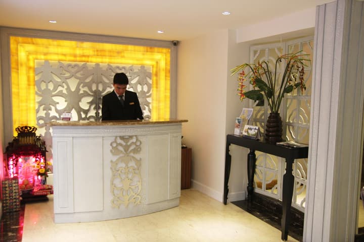Hanoi Elite Hotel