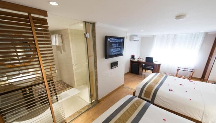 Hanoi Elite Hotel