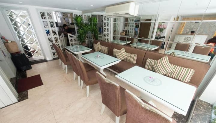 Hanoi Elite Hotel