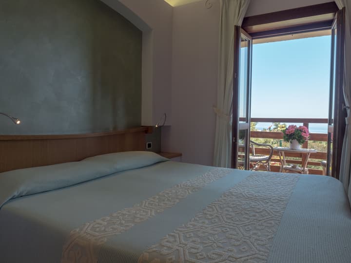 Hotel Cala Reale