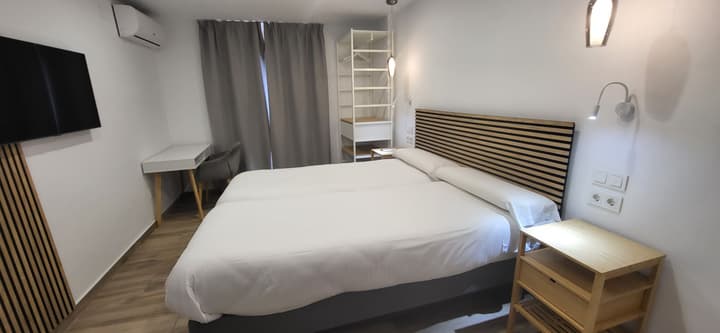 Hostal La Ermita