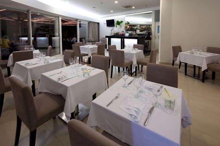 Hotel White Waters