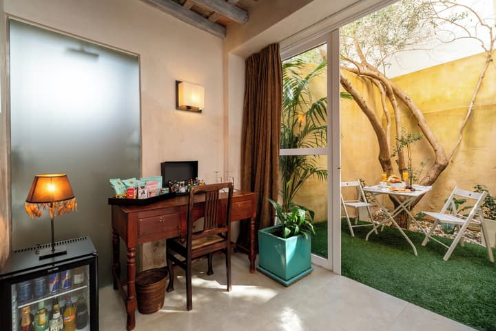 Boutique Hotel V-by Grupo Tribu